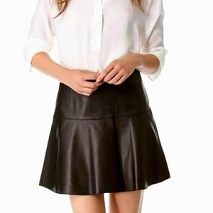 Banana Republic 100% genuine leather skirt size 2